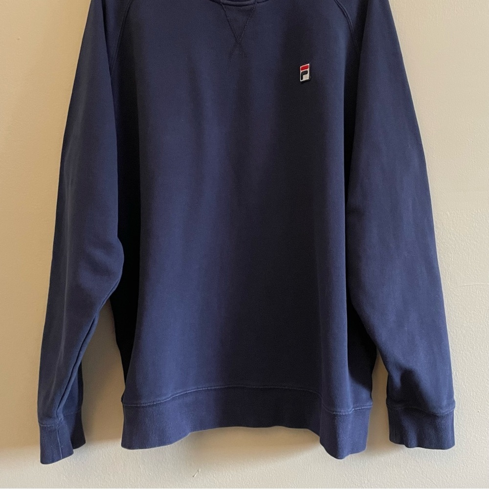 Fila Navy Blue Crewneck Sweatshirt w Embroidered Patch Logo – Size 2XL EUC - Picture 7 of 12
